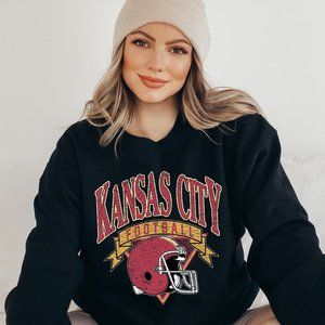 Best 25+ Deals for Kansas City Chiefs Sweatshirt | Poshmark